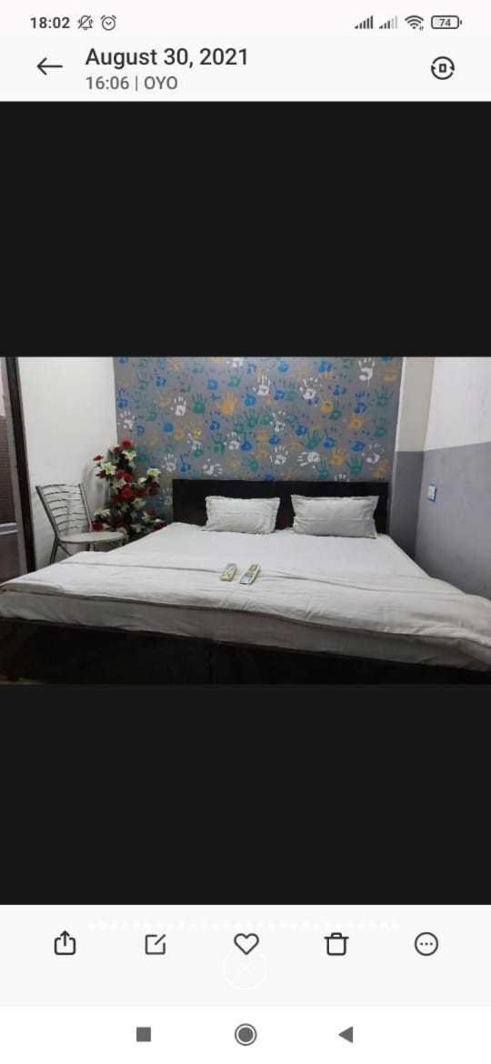 Oyo Hotel Hastinapur Palace Meerut Exterior photo